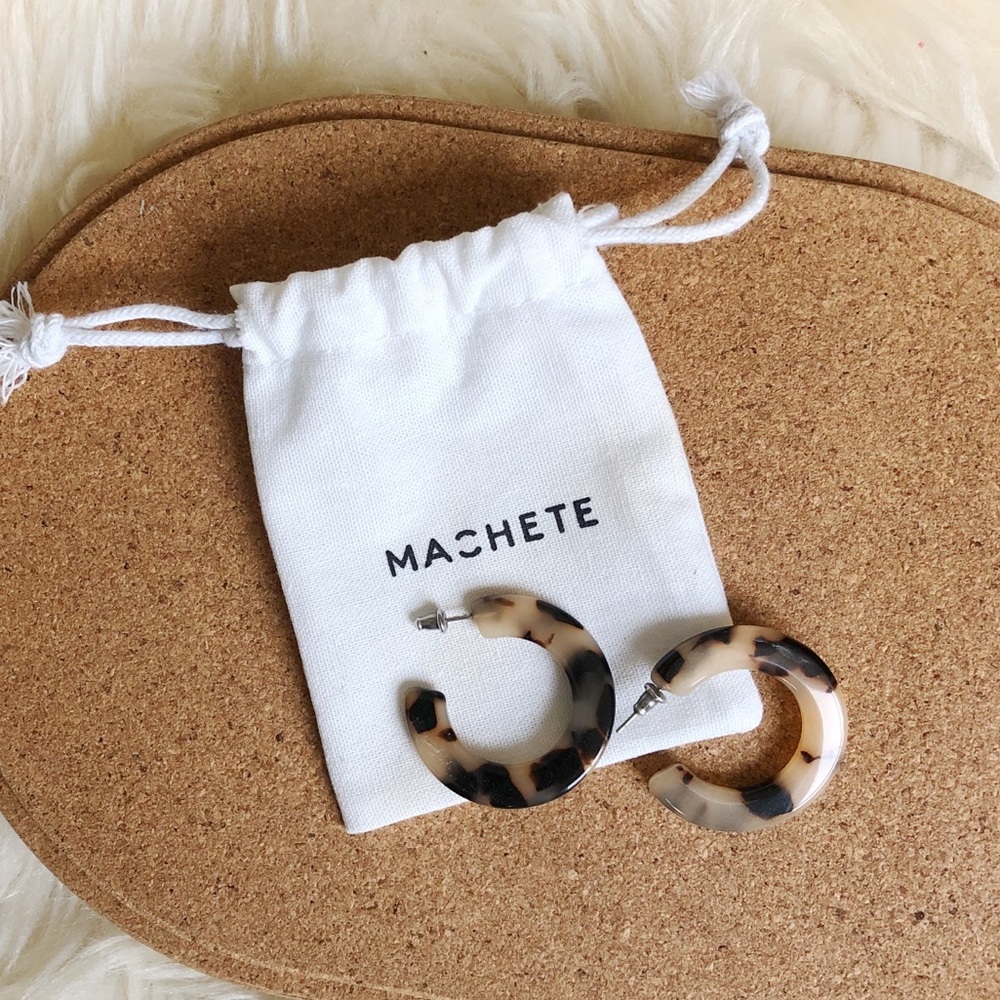 BRAND NEW Machete Kate Hoops in Blonde Tortoise